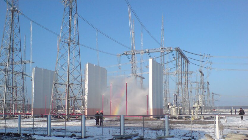 Ukrenergo ogłosiło niedobór energii elektrycznej: czy grożą nam wyłączenia prądu
