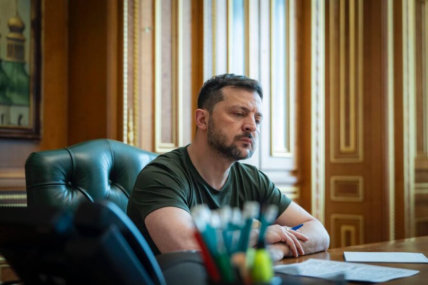 Зеленский раскрыл детали операции 'Паук' и роль водителей фур с дронами