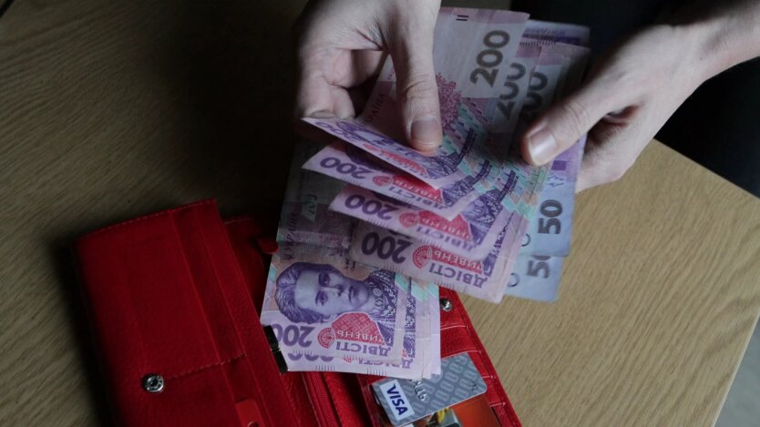 U Ukraińców zabiorą 20% dodatku do emerytur: kogo dotyczą zmiany