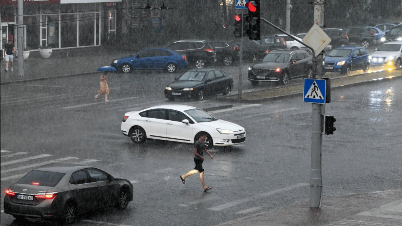 Some regions will be hit by a powerful downpour - forecast from Didenko