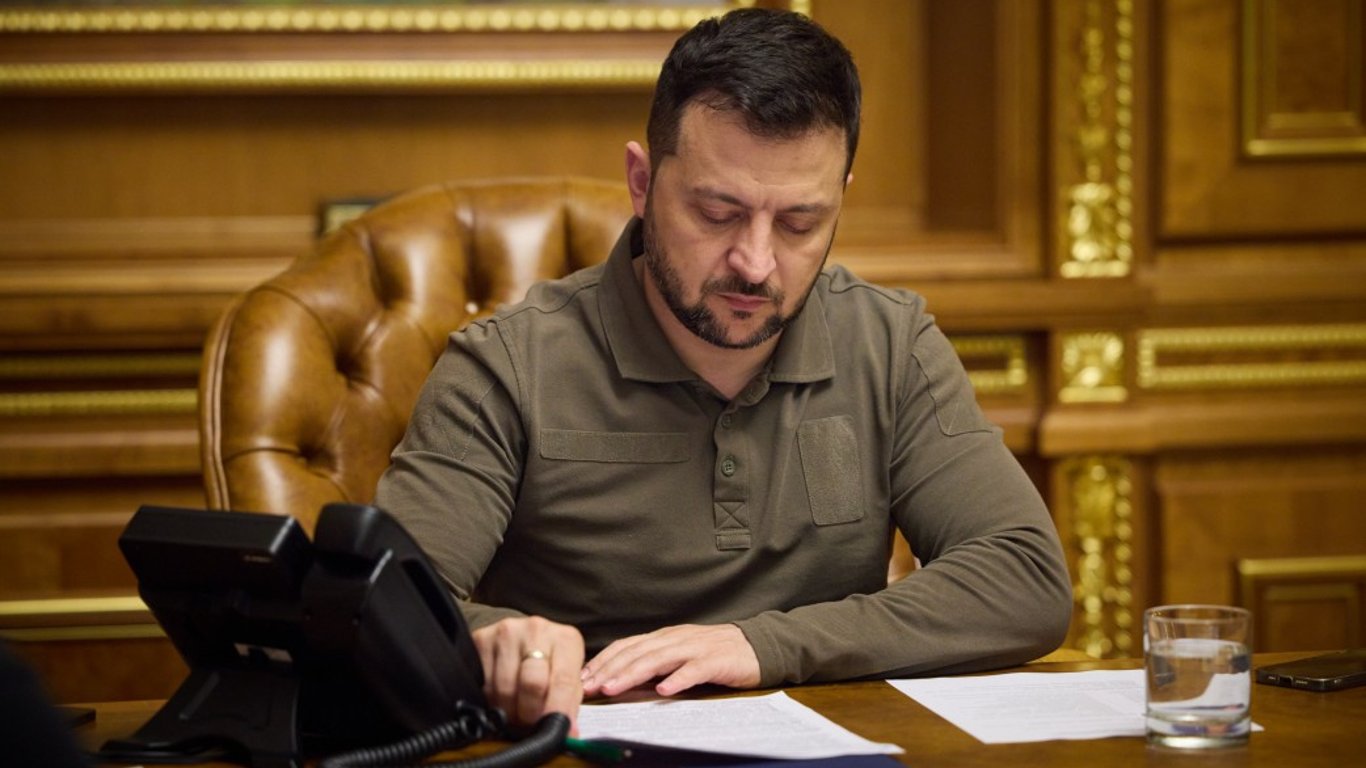 Зеленский подписал закон о усилении наказания за коррупцию